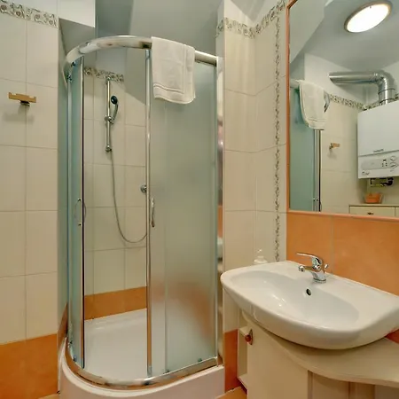 Klimatyczne Sun Seasons 24 W Szklarskiej Porebie By Renters Lejlighed Szklarska Poręba