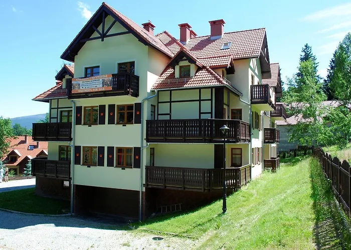 Апартаменты Klimatyczne Sun Seasons 24 W Szklarskiej Porebie By Renters